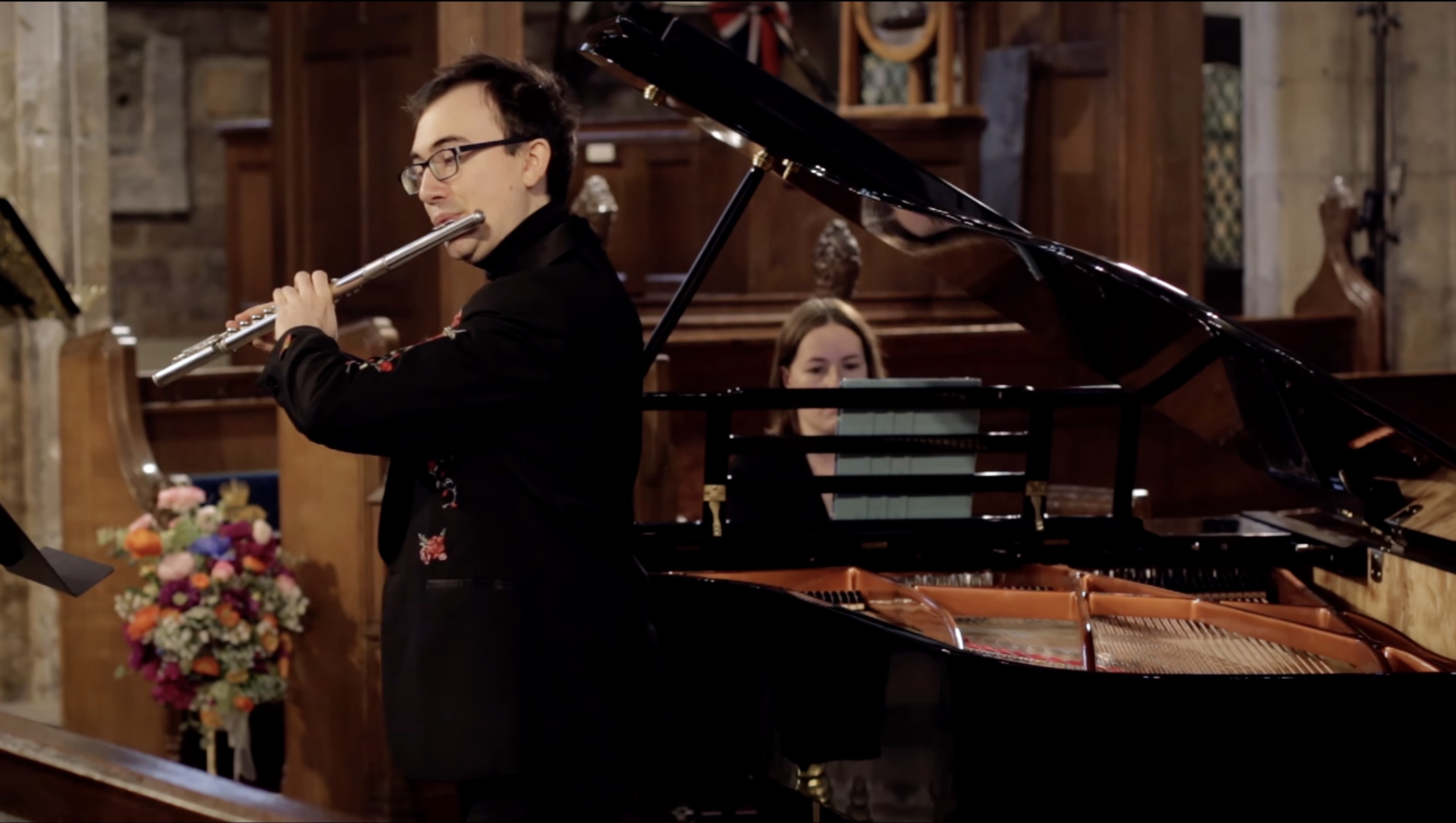 Chris Hill and Amy Butler performing at the Howden Lunchtime Concert in October 2022.